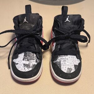 Jordan Kids Black and Red Sneakers